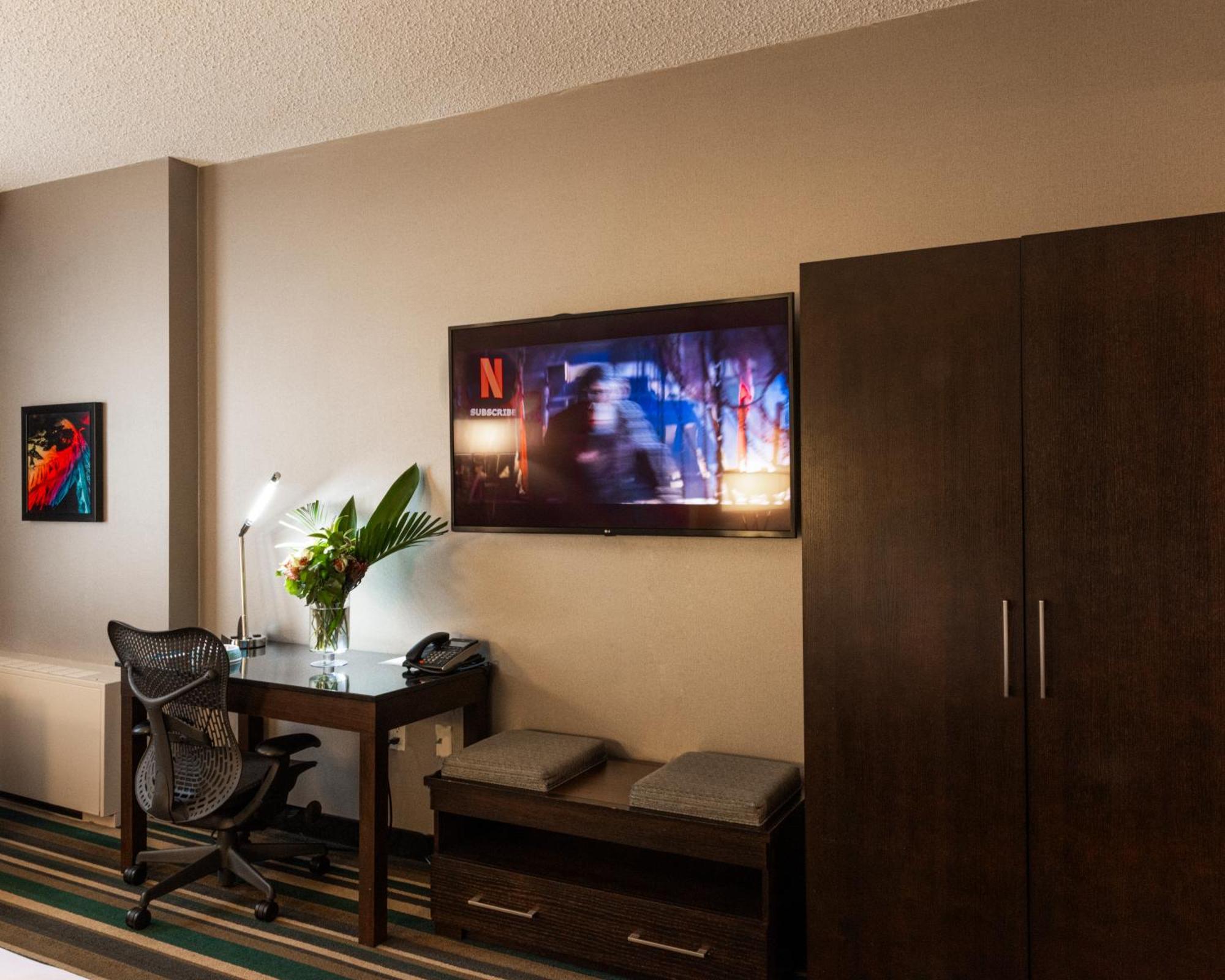 Hotel Blackfoot YYC Buitenkant foto